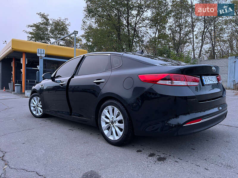 Седан Kia Optima 2018 в Харькове