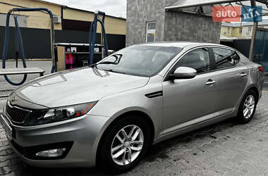 Седан Kia Optima 2013 в Одессе