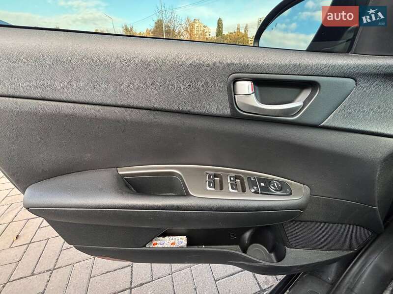 Седан Kia Optima 2019 в Києві фото 22 Седан Kia Optima 2019 в Києві