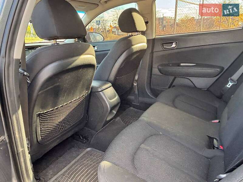 Седан Kia Optima 2019 в Києві фото 30 Седан Kia Optima 2019 в Києві