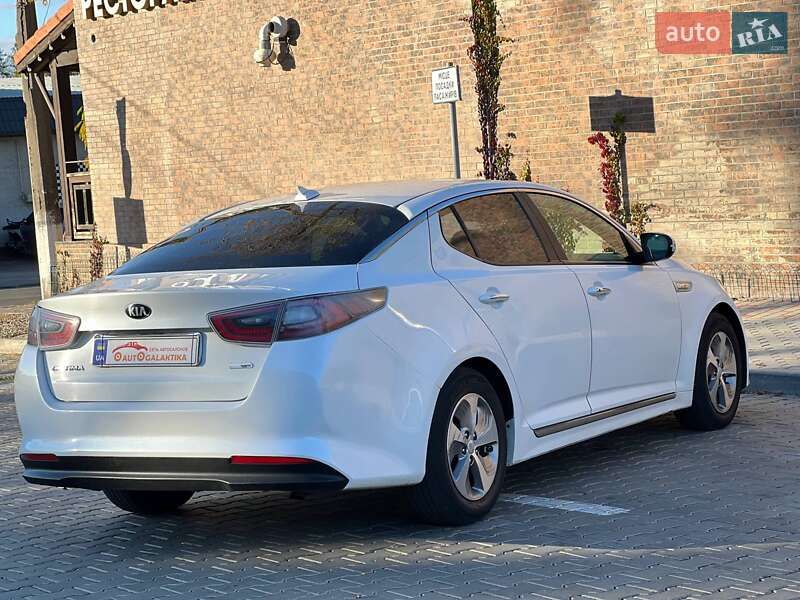 Седан Kia Optima 2015 в Одесі