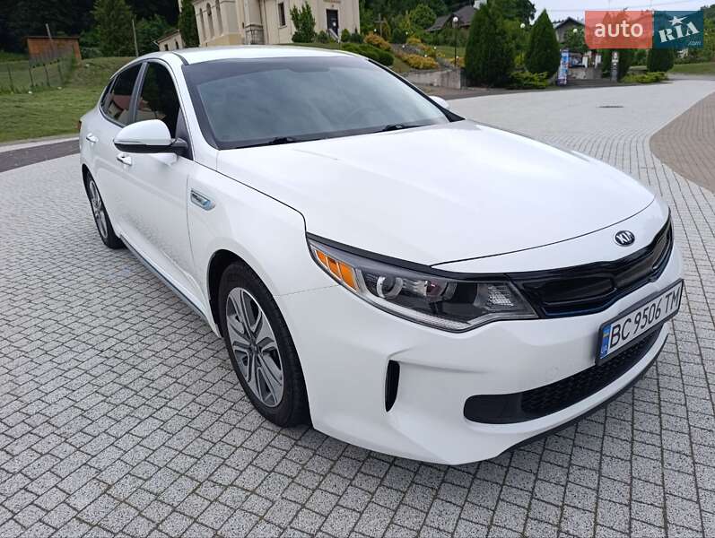 Седан Kia Optima 2018 в Львове