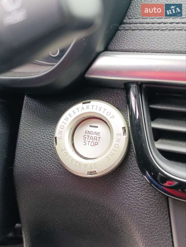 Седан Kia Optima 2018 в Львове