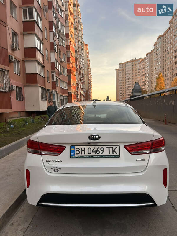 Седан Kia Optima 2017 в Одессе