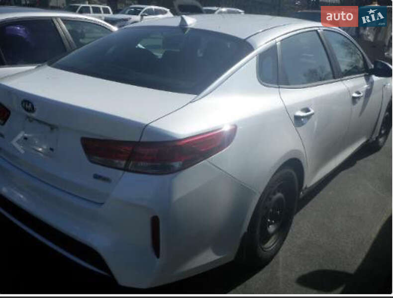 Седан Kia Optima 2017 в Одессе