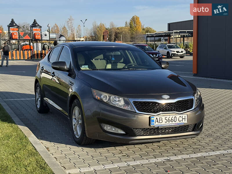 Седан Kia Optima 2013 в Виннице
