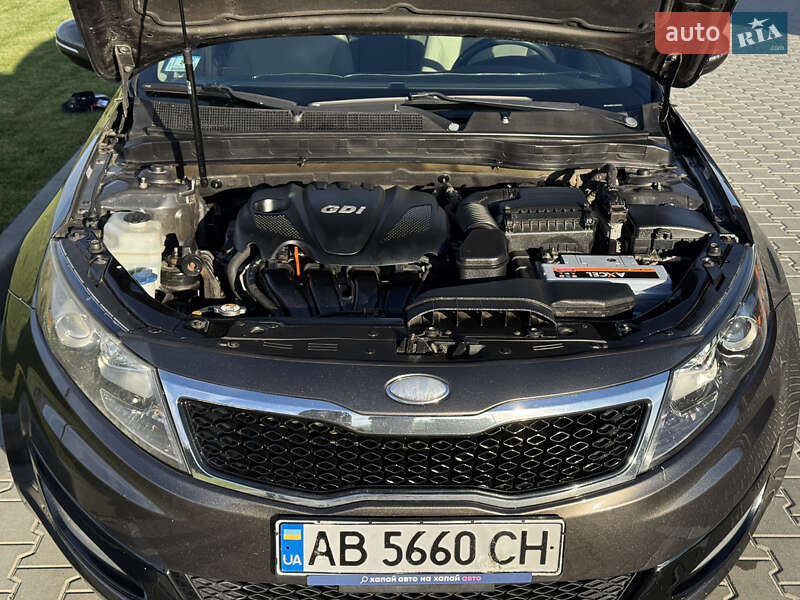 Седан Kia Optima 2013 в Виннице