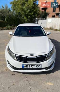 Седан Kia Optima 2012 в Виннице
