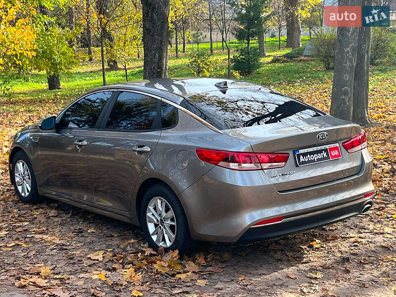 Седан Kia Optima 2017 в Киеве фото 8 Седан Kia Optima 2017 в Киеве