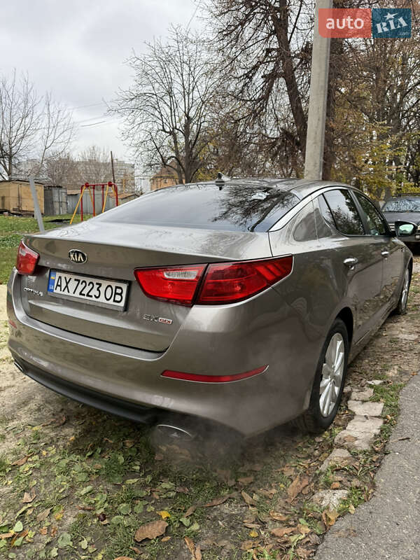 Седан Kia Optima 2014 в Харкові