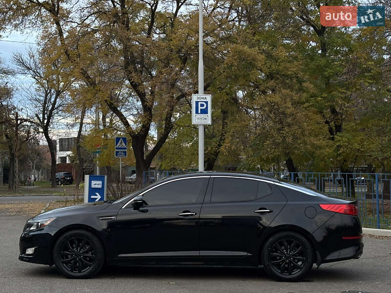 Седан Kia Optima 2013 в Николаеве