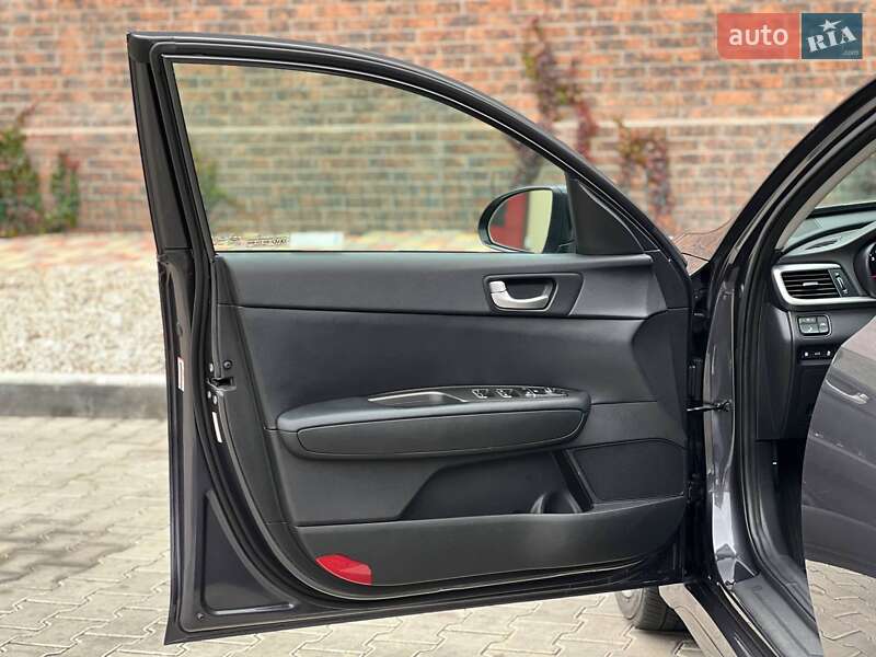 Седан Kia Optima 2018 в Одессе фото 15 Седан Kia Optima 2018 в Одессе