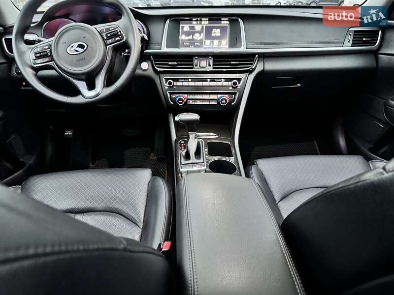 Седан Kia Optima 2015 в Киеве фото 45 Седан Kia Optima 2015 в Киеве