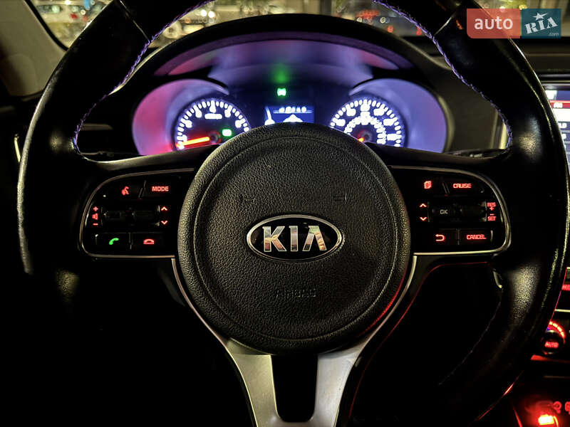 Седан Kia Optima 2016 в Киеве фото 9 Седан Kia Optima 2016 в Киеве