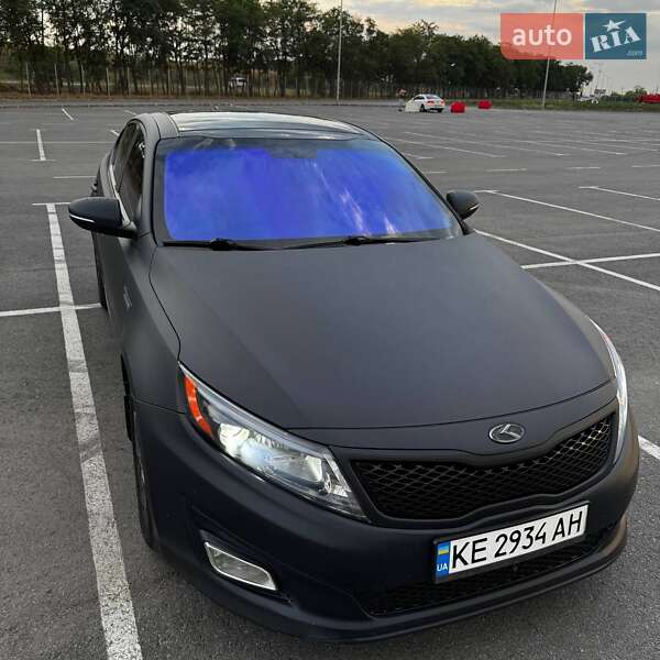 Седан Kia Optima 2015 в Дніпрі