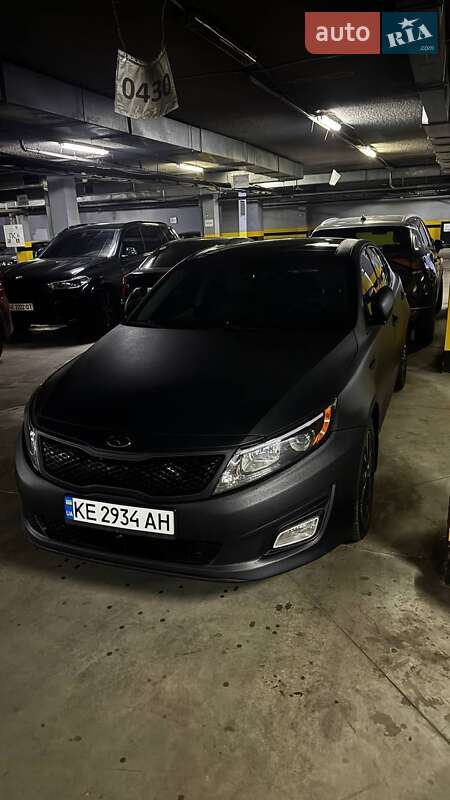 Седан Kia Optima 2015 в Дніпрі