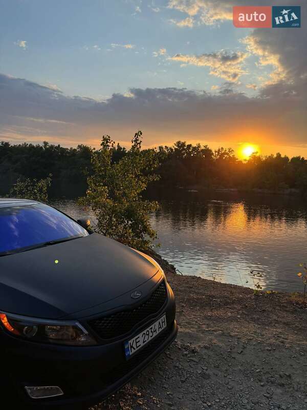 Седан Kia Optima 2015 в Дніпрі