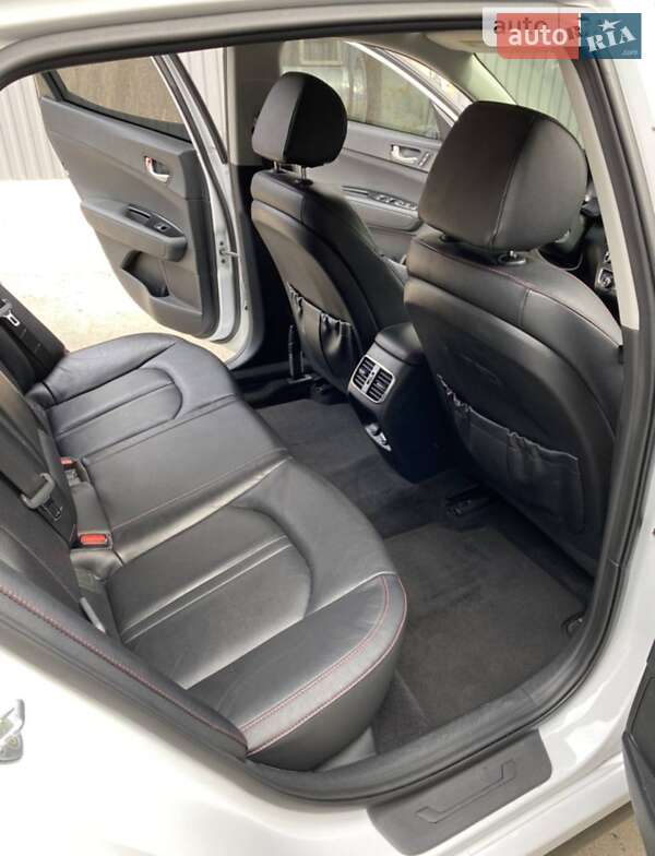 Седан Kia Optima 2016 в Киеве фото 7 Седан Kia Optima 2016 в Киеве