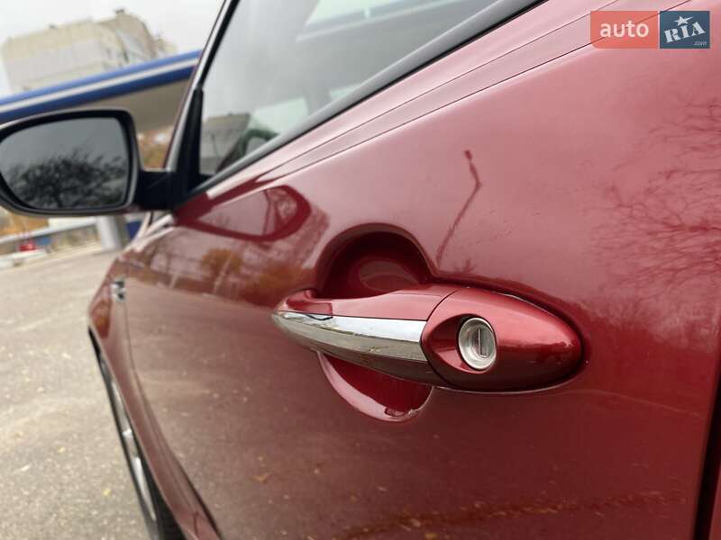 Седан Kia Optima 2015 в Николаеве