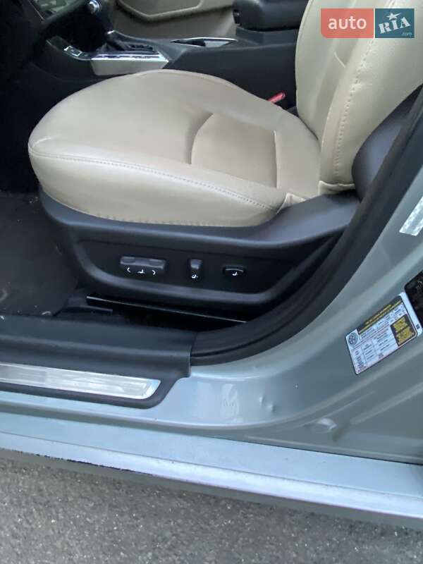 Седан Kia Optima 2014 в Одессе