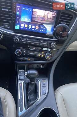 Седан Kia Optima 2014 в Одессе