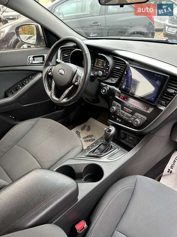 Седан Kia Optima 2013 в Смілі