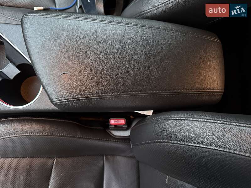 Седан Kia Optima 2014 в Одессе