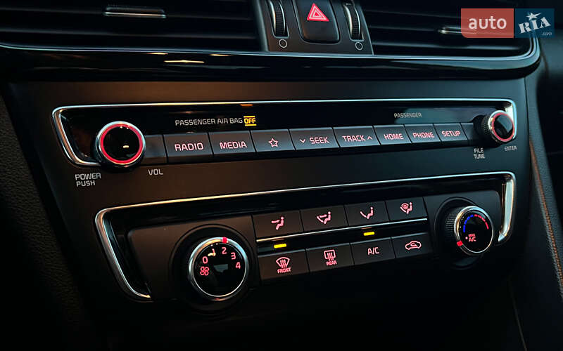 Седан Kia Optima 2020 в Львові