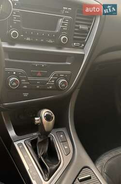 Седан Kia Optima 2012 в Кам'янському