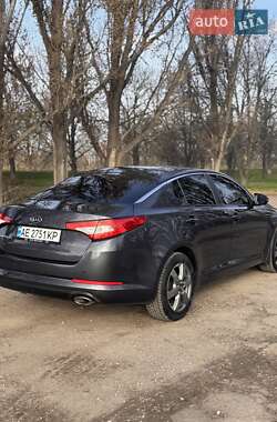 Седан Kia Optima 2012 в Кам'янському