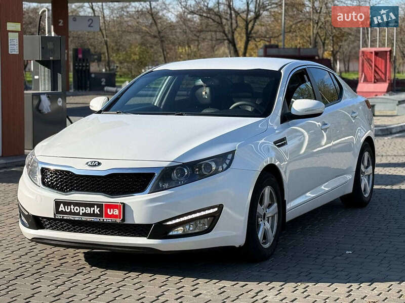 Седан Kia Optima 2012 в Одессе