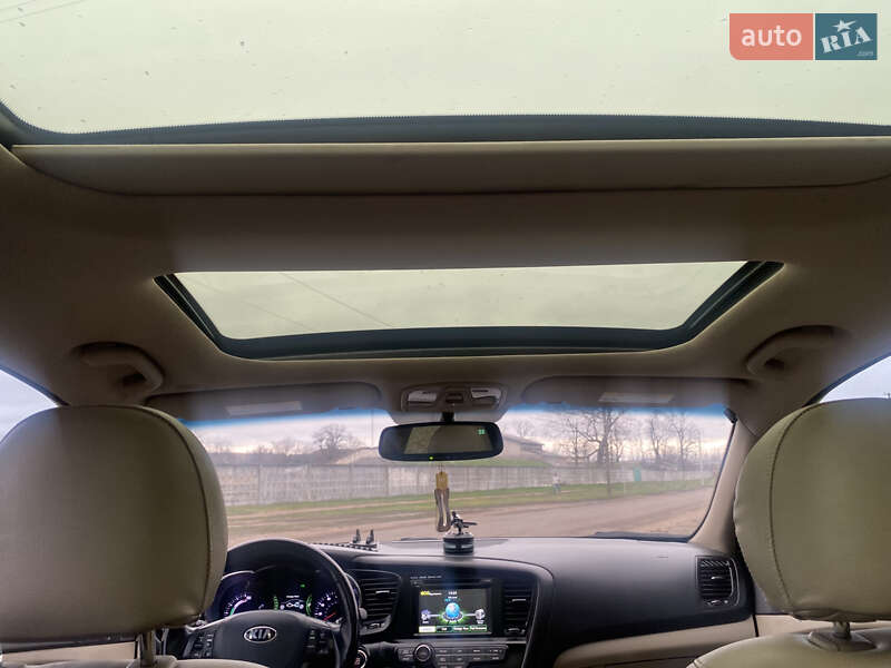 Седан Kia Optima 2013 в Новомиргороде