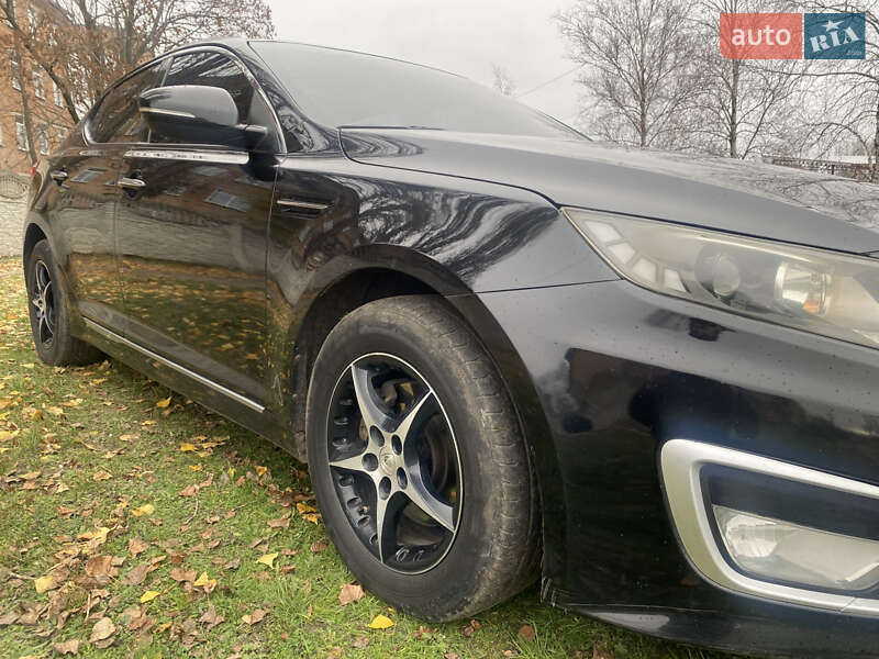 Седан Kia Optima 2013 в Новомиргороде