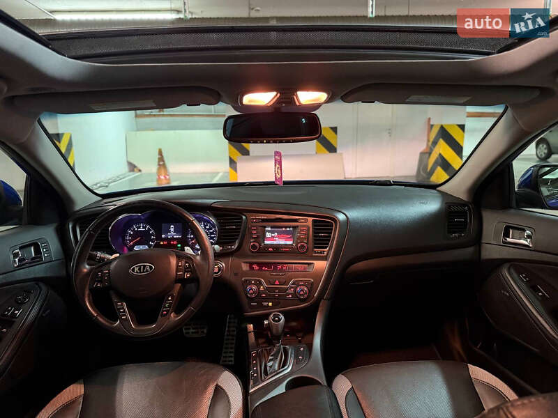 Седан Kia Optima 2012 в Дніпрі