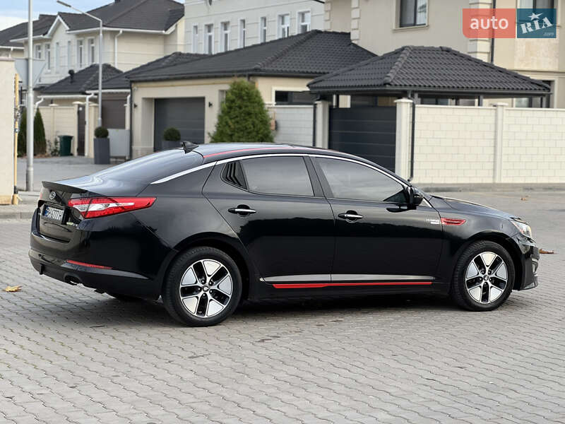 Седан Kia Optima 2013 в Одессе