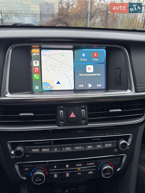 Седан Kia Optima 2017 в Киеве