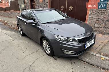 Седан Kia Optima 2012 в Києві