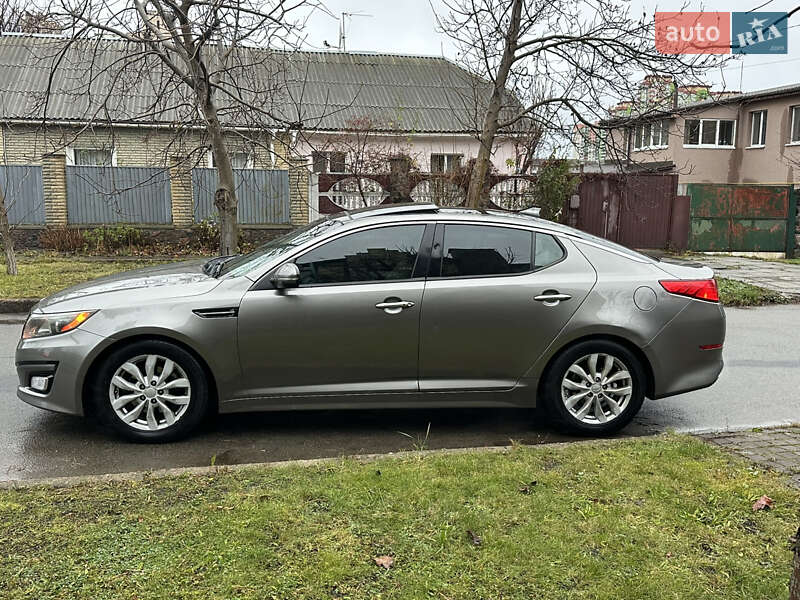 Седан Kia Optima 2014 в Киеве