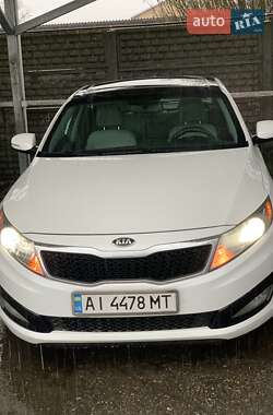 Седан Kia Optima 2012 в Белой Церкви