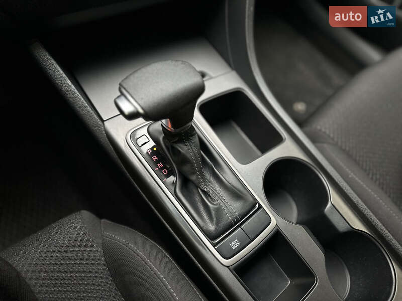 Седан Kia Optima 2016 в Киеве фото 37 Седан Kia Optima 2016 в Киеве