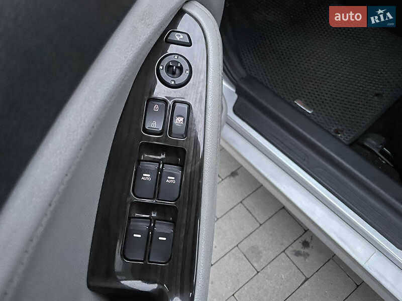 Седан Kia Optima 2013 в Білій Церкві