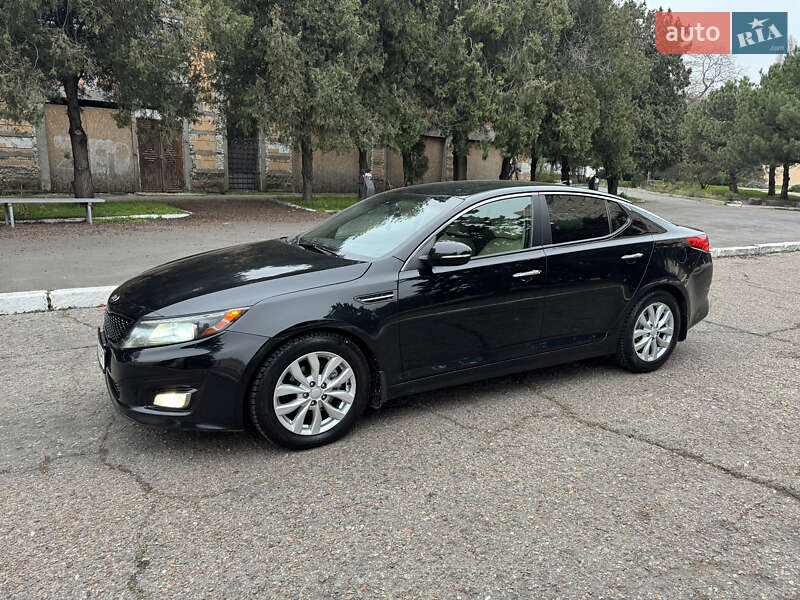 Седан Kia Optima 2014 в Чорноморську