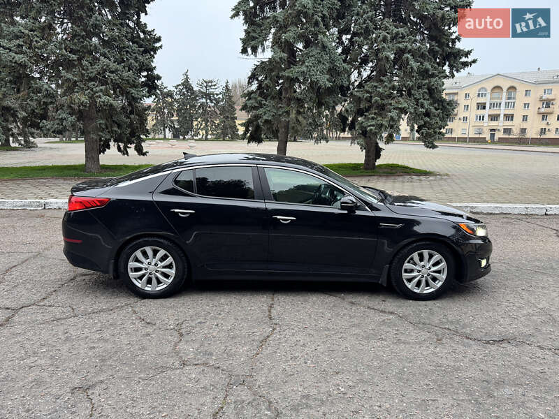 Седан Kia Optima 2014 в Чорноморську