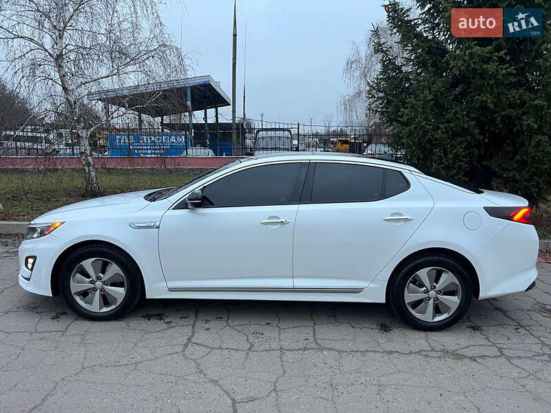 Седан Kia Optima 2014 в Полтаве