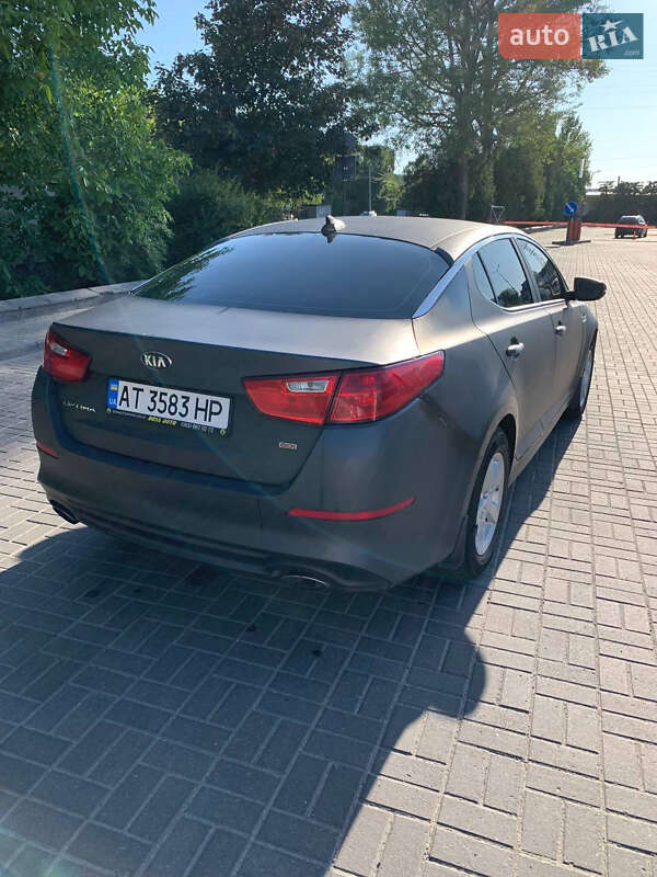 Седан Kia Optima 2015 в Львові