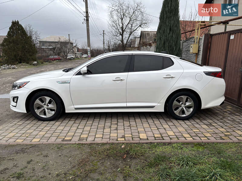 Седан Kia Optima 2014 в Запорожье