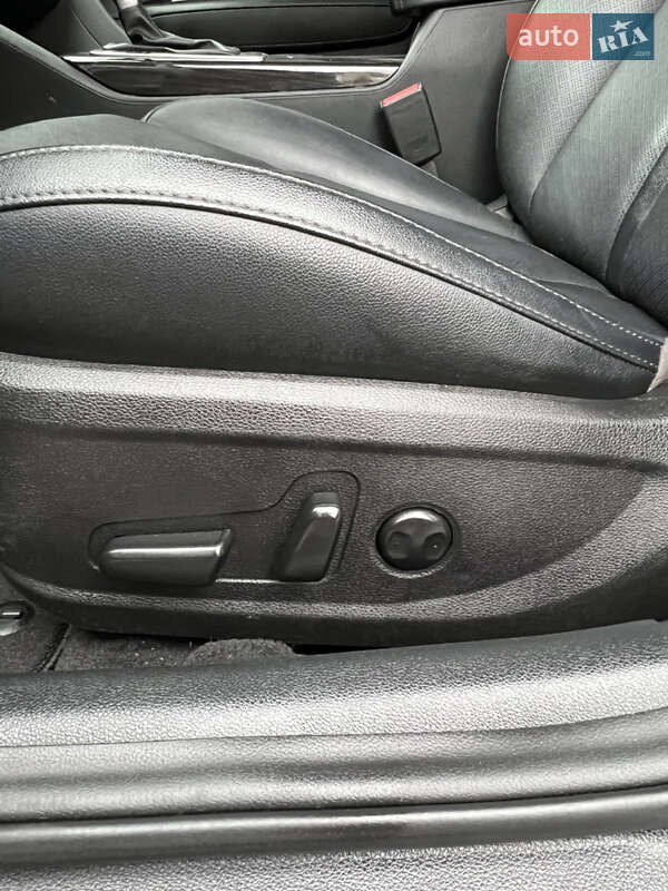 Седан Kia Optima 2018 в Одессе