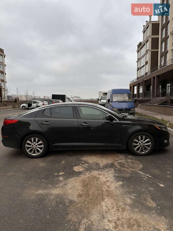 Седан Kia Optima 2014 в Києві