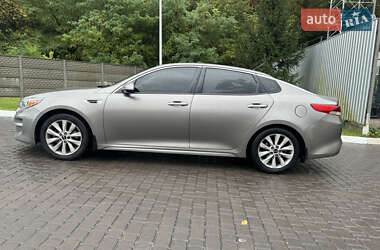 Седан Kia Optima 2016 в Обухове