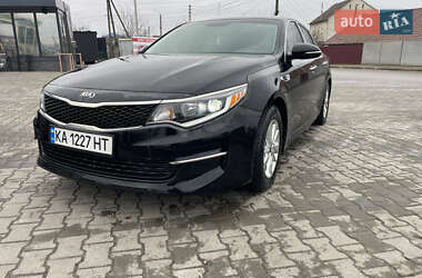 Седан Kia Optima 2016 в Василькове